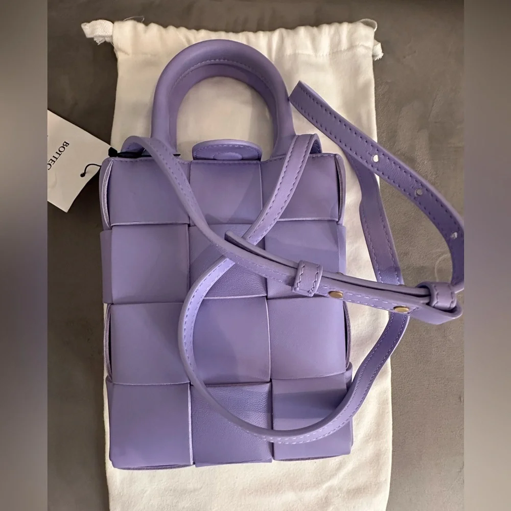 🌟SOLD🌟 NWT Bottega Veneta Small Cassette Tote Bag - Picture 6 of 9